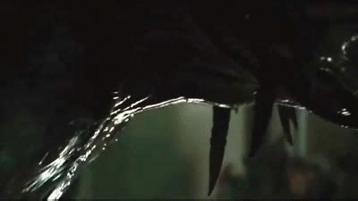 Aliens Vs Predator Requiem Hospital Scene DVDRip on Make a GIF