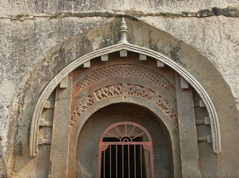 Barabar Caves, portal of Lomas Rishi Cave Entrance, Temple India, Old Rock, Indian Architecture ...