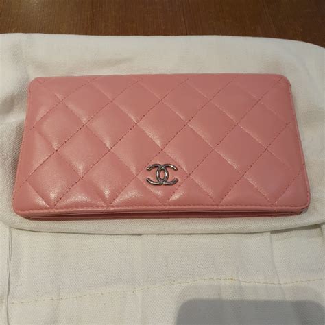 Chanel Pink Wallet, Luxury, Bags & Wallets on Carousell