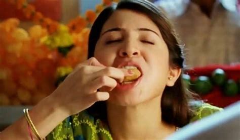 Can You Name The Bollywood Movie By Its Mouth-Watering Food Scene?