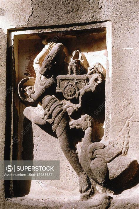 Cave number 16. Kailasa temple. South wall of Rang Mahal. Jatayu ...