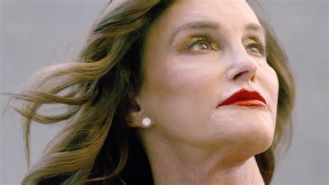 The Beauty Hot Seat with Caitlyn Jenner | MAC Cosmetics - YouTube