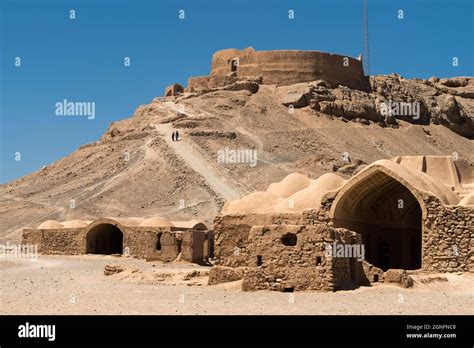 IRAN.TOWN OF YAZD.TOWER OF SILENCE.A TOWER OF SILENCE IS A CIRCULAR ...