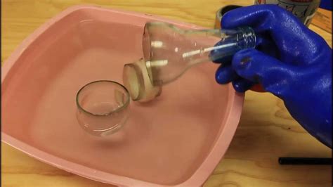 How to Cut a Glass Bottle in half with Fire and String - YouTube