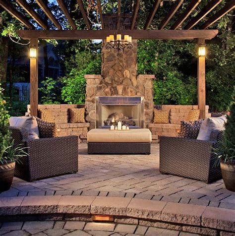 10 Cozy Patio Corner Fireplace Ideas for Relaxing Evenings