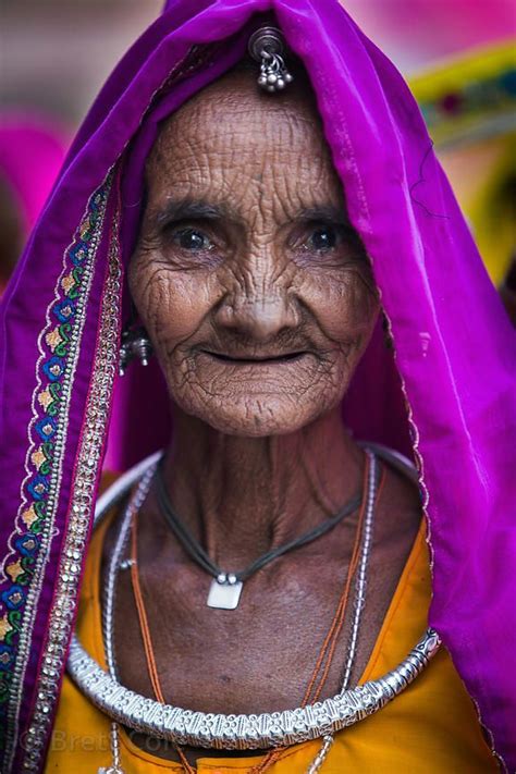 Elderly woman from a rural village near Pushkar, Rajasthan, India | Old woman photography ...