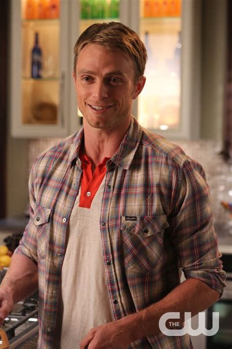 Behind the scenes of Dixie with Wilson Bethel | Hart of dixie, Hart of dixie wade, Wilson bethel