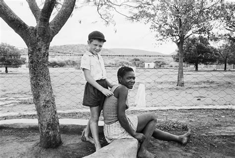 David Goldblatt’s iconic images capturing life under apartheid | Arts ...