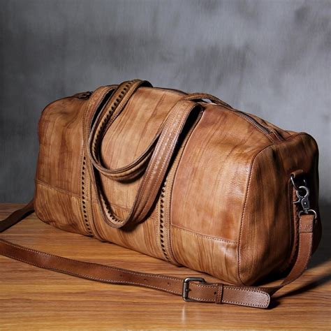 Luxury Mens Leather Duffel Bagel | Literacy Basics