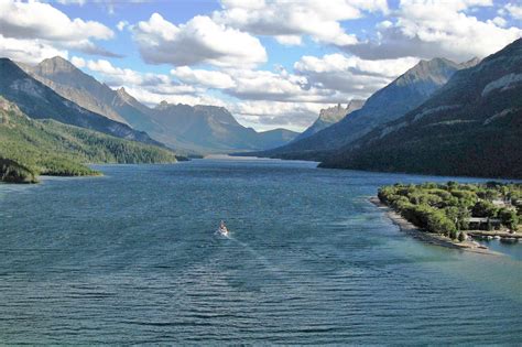 5-five-5: Waterton Glacier International Peace Park (Canada)