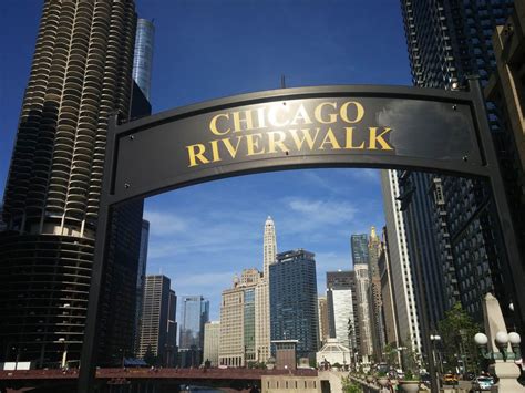 Chicago Riverwalk Restaurants: A Complete Guide to Dining on the ...