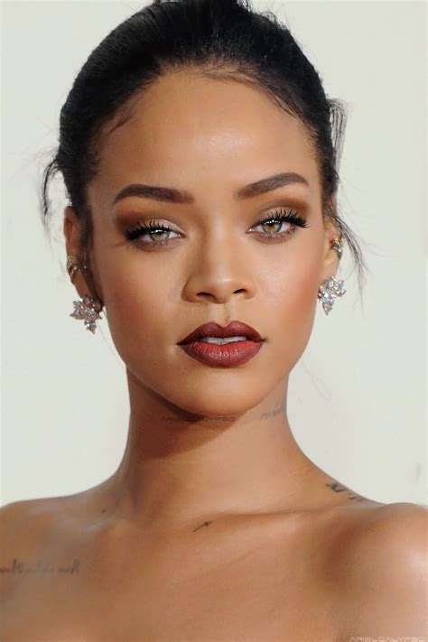 No Mediocrity | Rihanna makeup line, Rihanna makeup, Rihanna