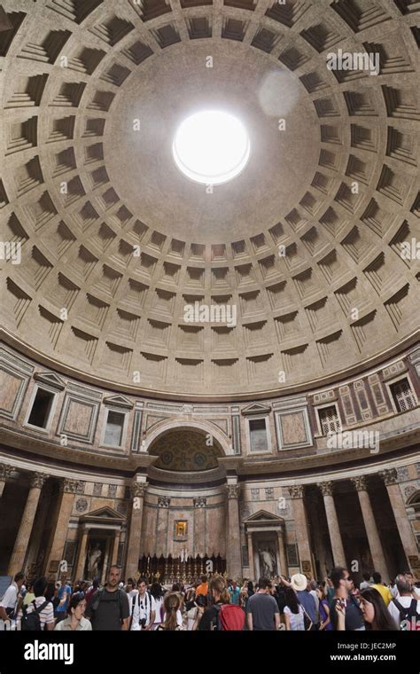 Inside the pantheon rome italy hi-res stock photography and images - Alamy