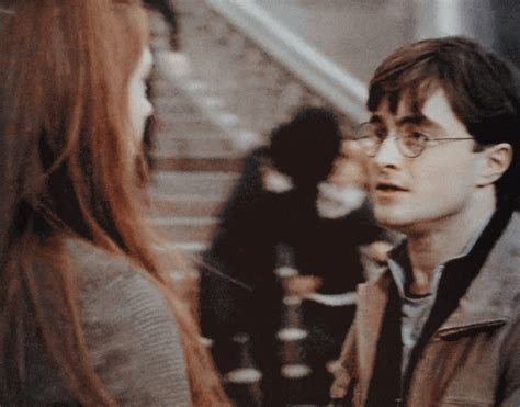 Harry Potter Kissing Ginny Memes