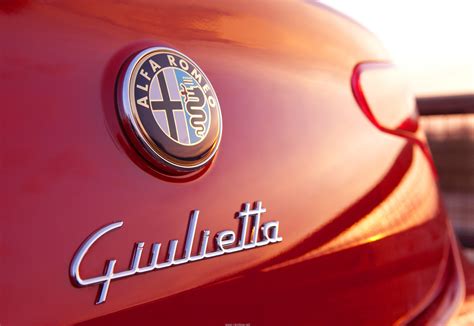 🔥 Download Alfa Romeo Giulietta Logo Wallpaper Desktop Background For by @tgeorge17 | Alfa Romeo ...