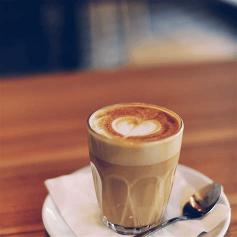 Latte coffee with an heart Coffee Puns, Coffee Quotes Funny, Coffee Gif, Coffee Humor, Coffee ...