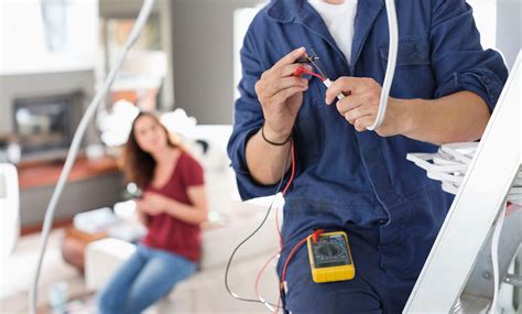 4 Things to Look Out for When Choosing an Emergency Electrician - FeedsPortal.com