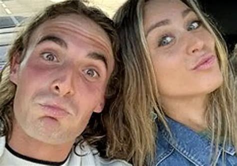 BREAKING: Stefanos Tsitsipas and Paula Badosa in love!