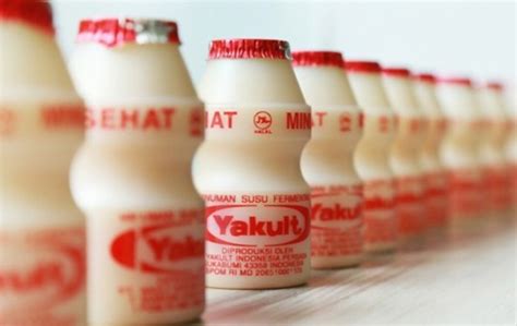 What Does Yakult Taste Like? Exploring the Flavor