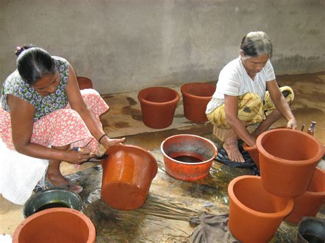 The New Humanitarian | Low-tech clay filters cut disease