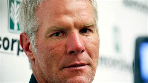 Brett Favre asks appeals court to reinstate defamation lawsuit against ...