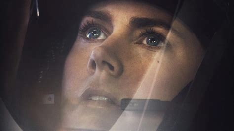 Arrival Review | A Closer Look at What it Means to Be Human