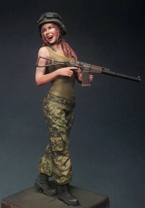 1/16 Scale Modern Female Soldier Miniatures Unpainted Resin Model Kit ...