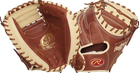 7 Best Catchers Gloves: [2023] | Dugout University (2023)