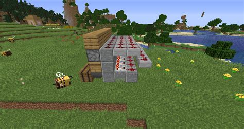 A tileable and resource-light honey farm that is easy to build : r ...