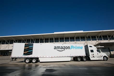 Amazon Prime two-day shipping drops down to one day