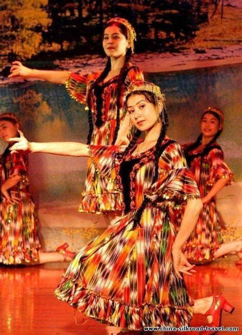 Uyghur dance from East Turkestan (Xinjiang, China) | Cultural dance ...