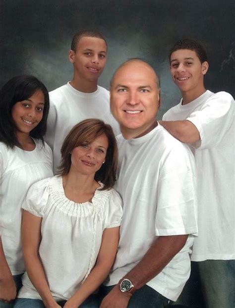 PHOTO Steven Johnson With Sonya Curry's Family Meme