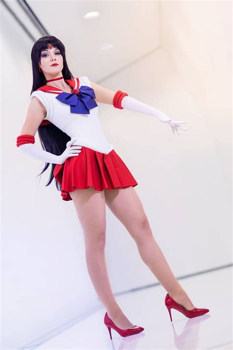 Anime: Sailor Moon. Character: Sailor Mars. Cosplayer: Lie Chee. From: Germany. Photo: Blue ...