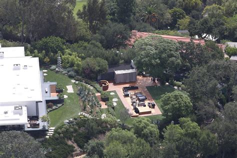 Jennifer Aniston Divorce Selling Bel Air Mansion House