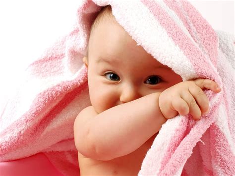 Very Cute Wallpapers Of Babies