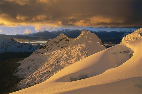 HD wallpaper: mountains, snow, sunrise, snowy peak, nature | Wallpaper ...