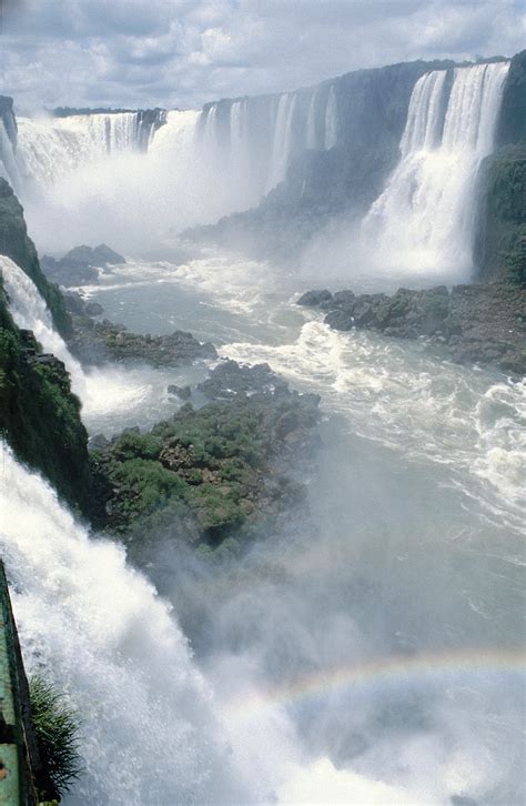 Iguazu Falls - Wikipedia