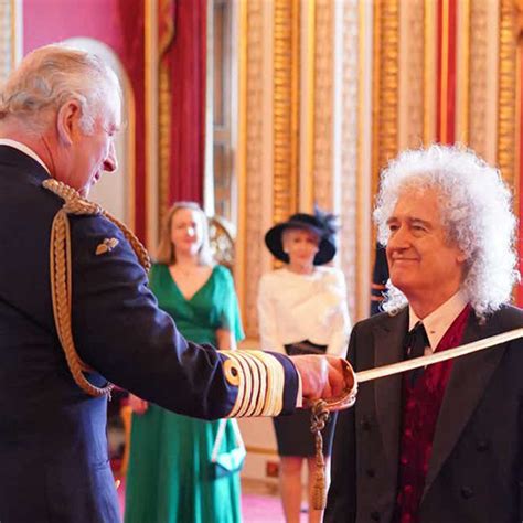 Congratulations - Arise Sir Brian May!! - brianmay.com