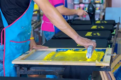 Know About Screen Printing Hacks And Kit Essentials - Viral Rang