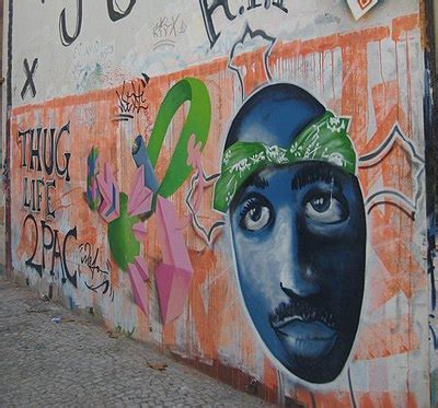 Tupac Shakur - Wikipedia