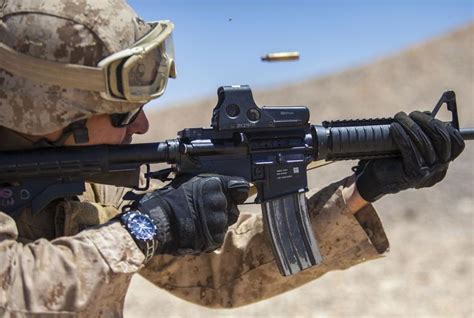 Free Images - us marines m4