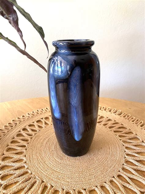 Black Pottery Vase / Black Ceramic Vase / Table Centerpiece - Etsy