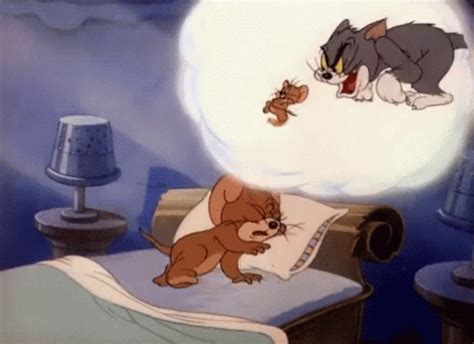 Tom And Jerry Run GIF - TomAndJerry Run Dream - Discover & Share GIFs | Tom and jerry, Tom and ...