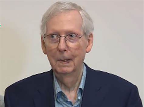 Mitch McConnell Freezes Up Again In Response To Question About Re-Election | Video ...