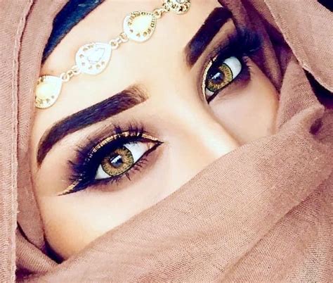 BEAUTIFUL EYES IN NIQAB BEAUTIFUL GLAMOROUS LOOK in 2021 | Beautiful ...