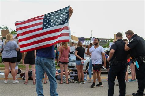 Photo Gallery: Black Lives Matter Protest – Marquette Messenger