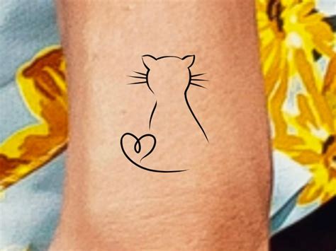 Cat Heart Temporary Tattoo / Cat Tattoo / Paw Print Tattoo / - Etsy | Idee per tatuaggi ...