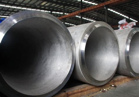 Seamless Pipes Manufacturing | How to Produce Seamless Steel Pipes?