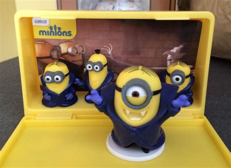 4 of 5 minions vampire toys that I own (have recently put out the 5th). Just need two to have ...