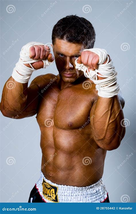 Kick-boxer in Fighting Stance Stock Photo - Image of competitive, kickboxer: 28755442